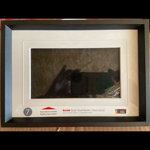 Kodak 7" Digital Picture Frame -Quick Touch Border